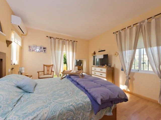 5 Makuuhuoneen Huvila Mijas