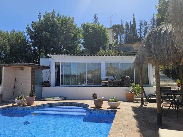 5 Makuuhuoneen Huvila Mijas