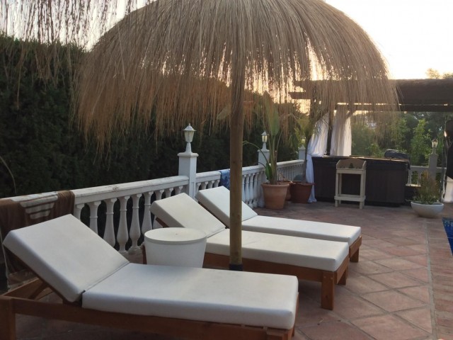 5 Makuuhuoneen Huvila Mijas