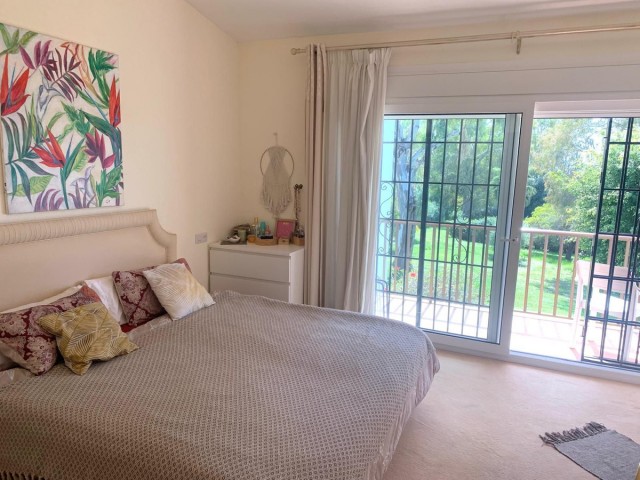 2 Slaapkamer Rijtjeshuis in Estepona
