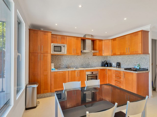 3 Makuuhuoneen Rivitalo Atalaya