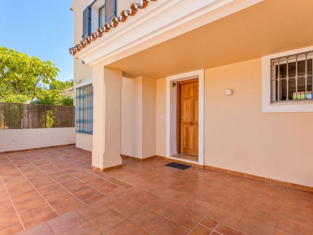 3 Bedrooms Townhouse in Atalaya