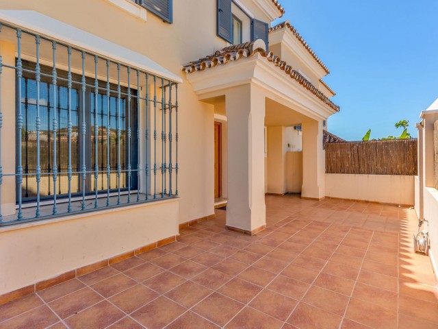 3 Bedrooms Townhouse in Atalaya