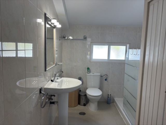 4 Makuuhuoneen Huvila Marbella