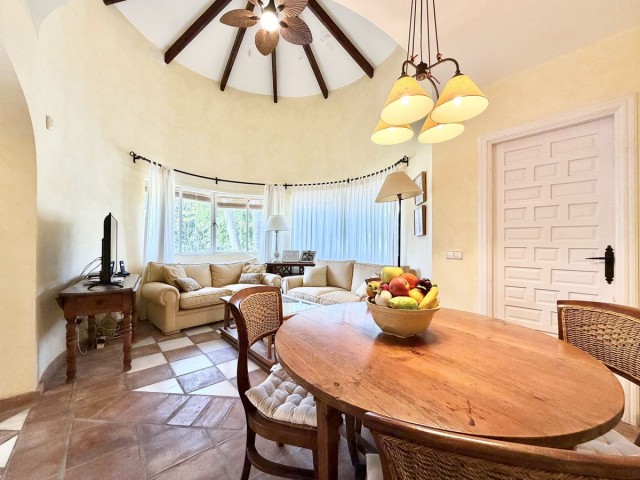 5 Makuuhuoneen Huvila San Pedro de Alcántara