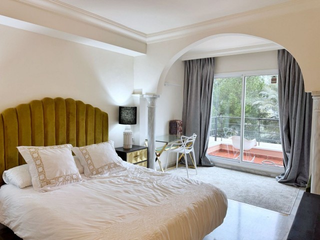 2 Schlafzimmer Apartment in Nueva Andalucía