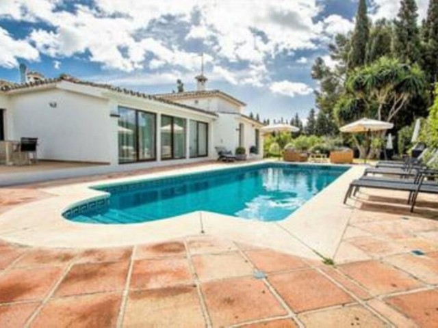7 Schlafzimmer Villa in San Pedro de Alcántara