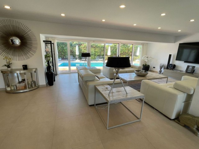 7 Schlafzimmer Villa in San Pedro de Alcántara