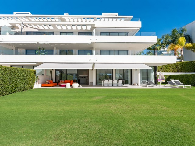 3 Makuuhuoneen Huoneisto Estepona