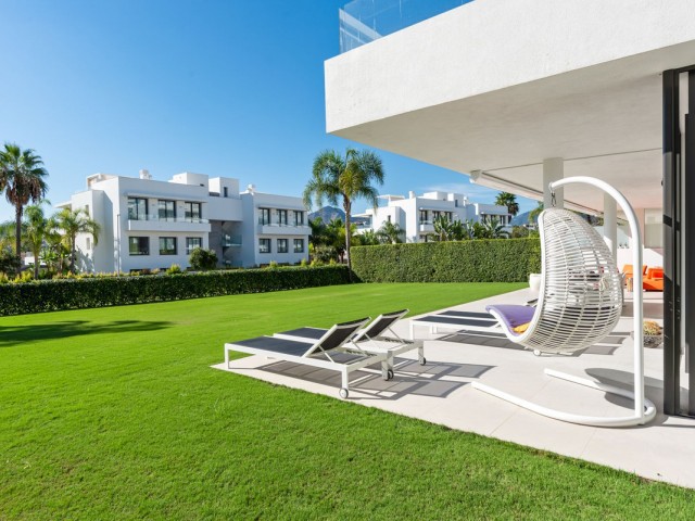 3 Makuuhuoneen Huoneisto Estepona