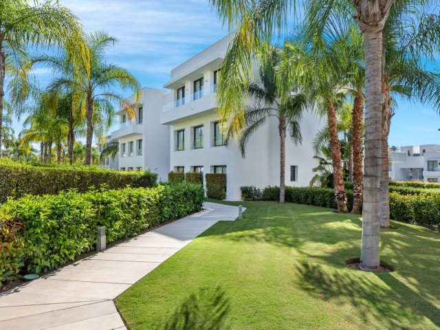 3 Makuuhuoneen Huoneisto Estepona