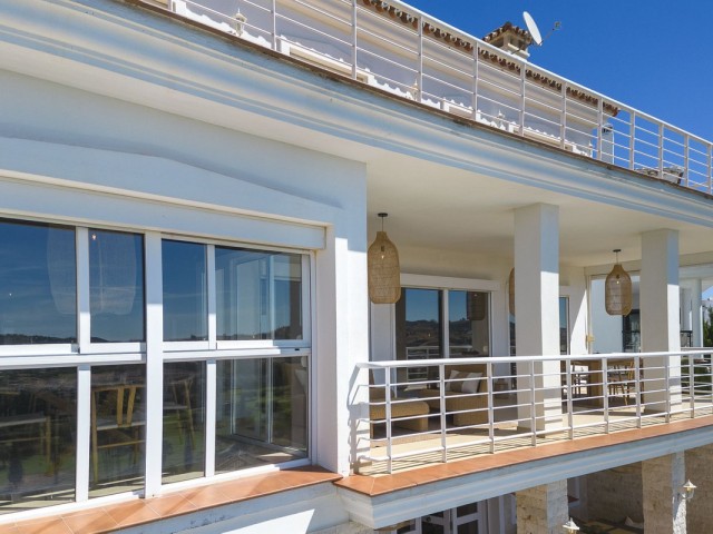 6 Makuuhuoneen Huvila Mijas