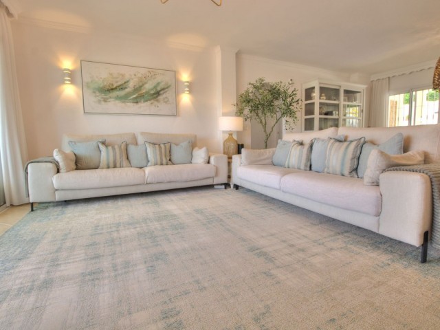 Huvila, Torrenueva, R5343265