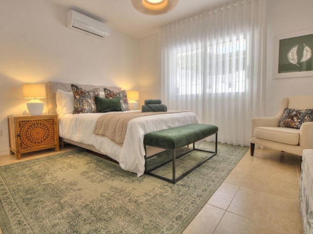 5 Bedrooms Villa in Torrenueva