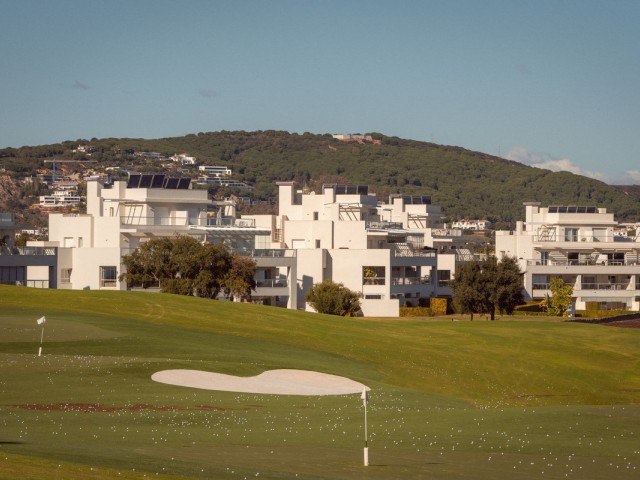 3 Makuuhuoneen Huoneisto Sotogrande