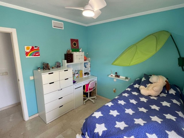 3 Makuuhuoneen Huoneisto Estepona