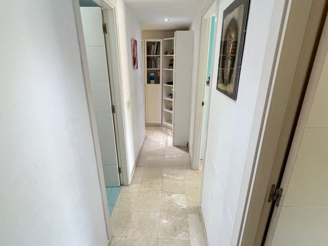 3 Makuuhuoneen Huoneisto Estepona