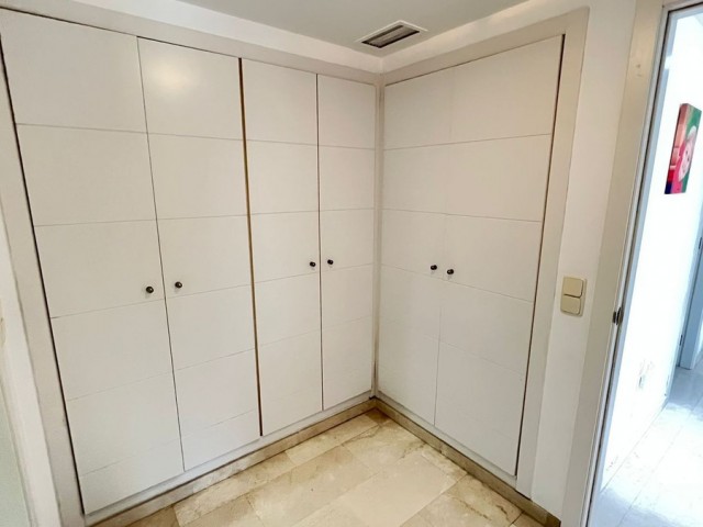 3 Makuuhuoneen Huoneisto Estepona