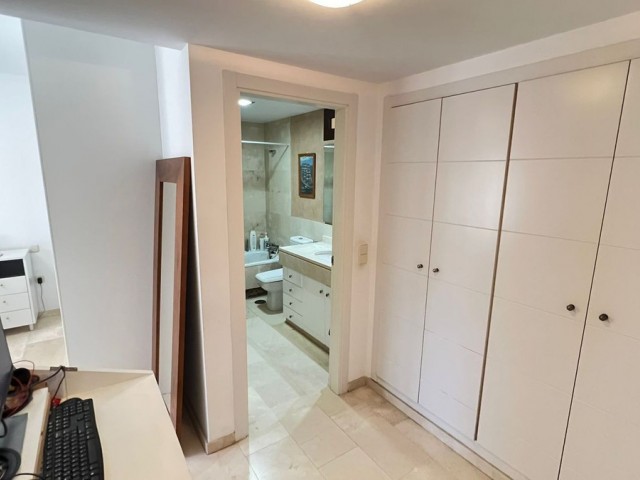 3 Makuuhuoneen Huoneisto Estepona