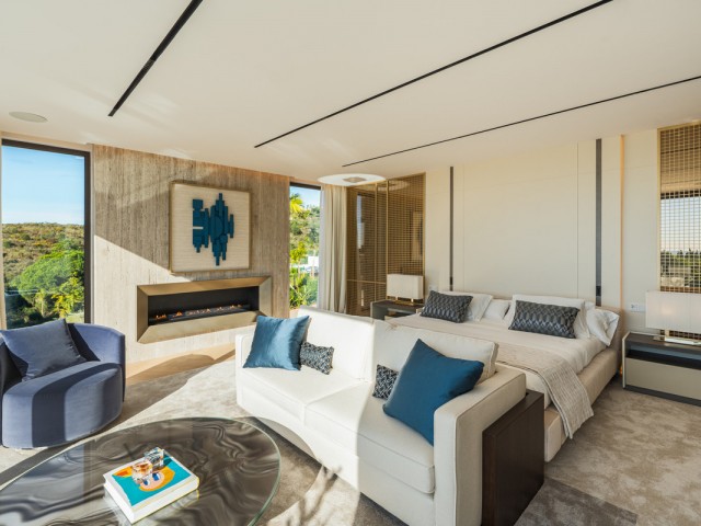 5 Bedrooms Villa in The Golden Mile