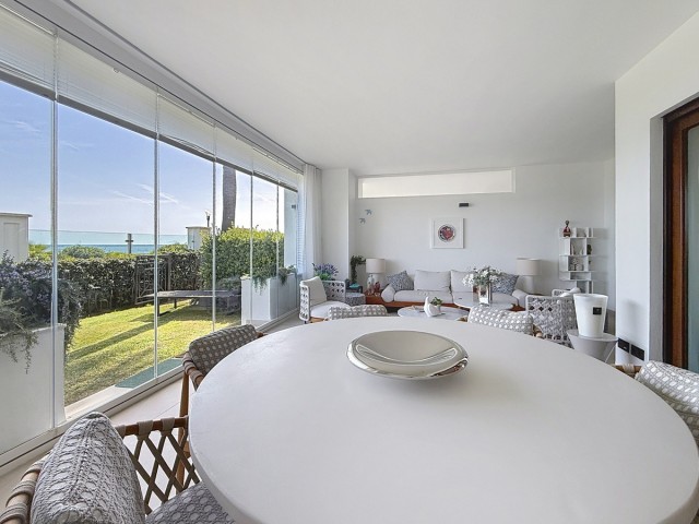 2 Makuuhuoneen Huoneisto Estepona