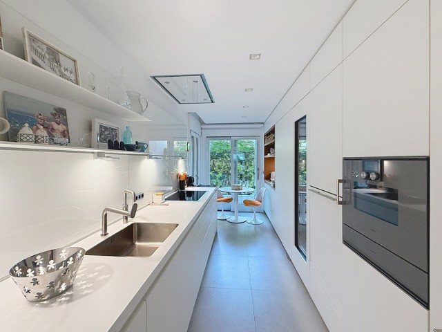 2 Makuuhuoneen Huoneisto Estepona