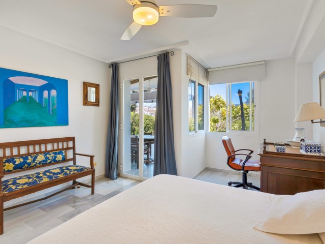 3 Makuuhuoneen Huoneisto Estepona