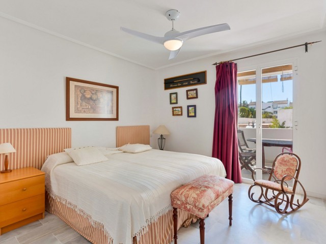 3 Makuuhuoneen Huoneisto Estepona