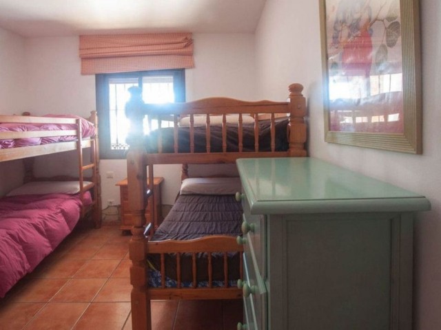 6 Makuuhuoneen Huvila Estepona