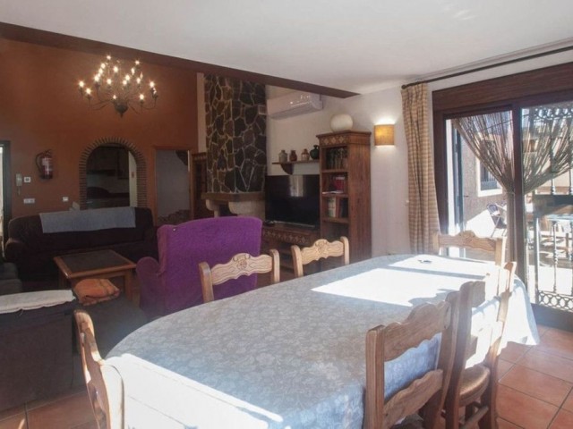 6 Makuuhuoneen Huvila Estepona