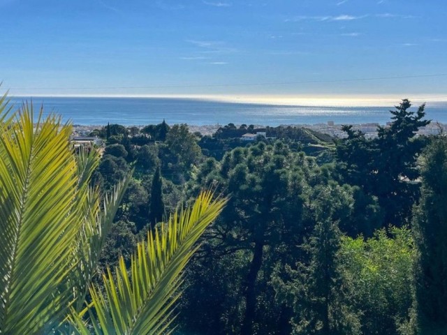 6 Makuuhuoneen Huvila Estepona