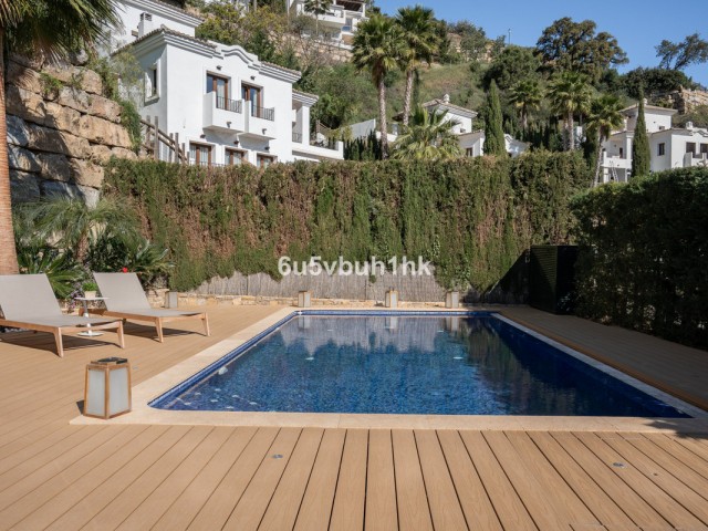 3 Makuuhuoneen Huvila Benahavís