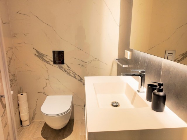 2 Makuuhuoneen Huoneisto Benahavís