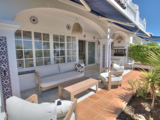 Huvila, El Chaparral, R5361463