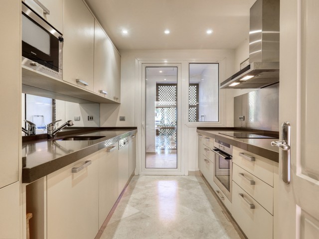 Leilighet, Casares, R5361532