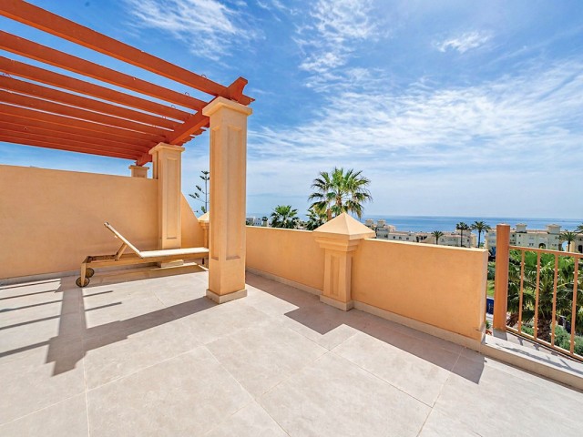 3 Makuuhuoneen Rivitalo Estepona