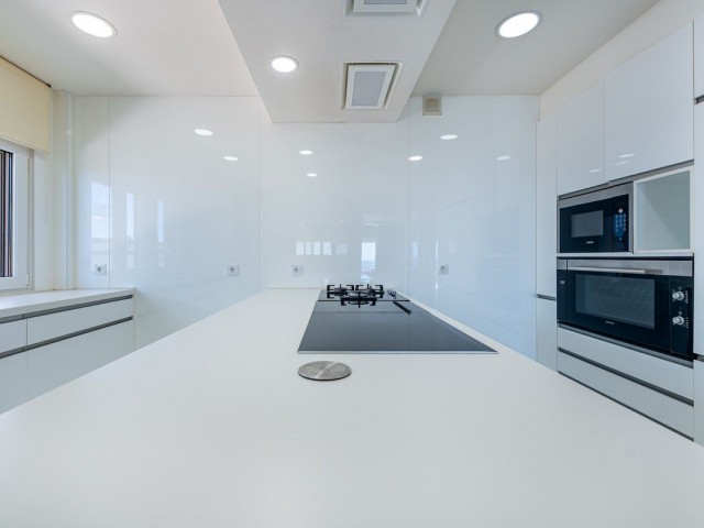 5 Makuuhuoneen Huvila La Capellania