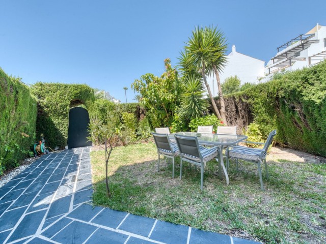 Rivitalo, Bel Air, R5361880