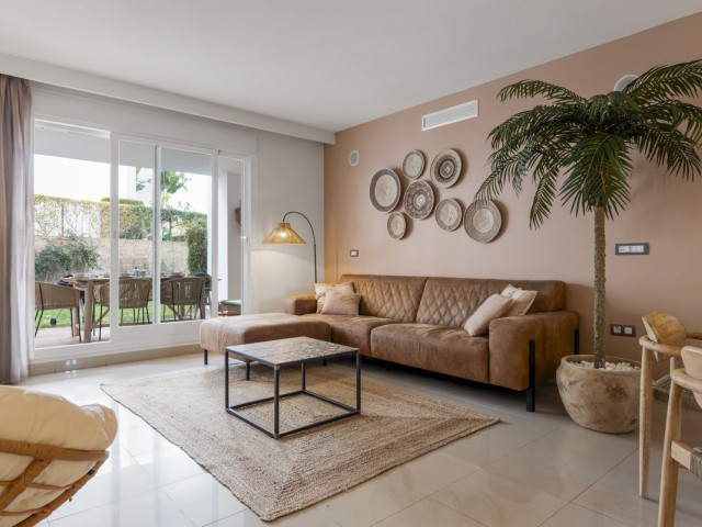 2 Makuuhuoneen Huoneisto Estepona