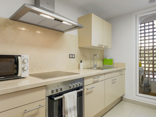 2 Makuuhuoneen Huoneisto Estepona