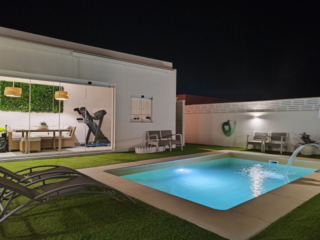 4 Makuuhuoneen Huvila Mijas