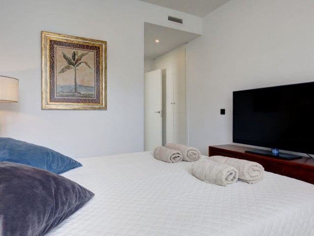 2 Makuuhuoneen Huoneisto Estepona