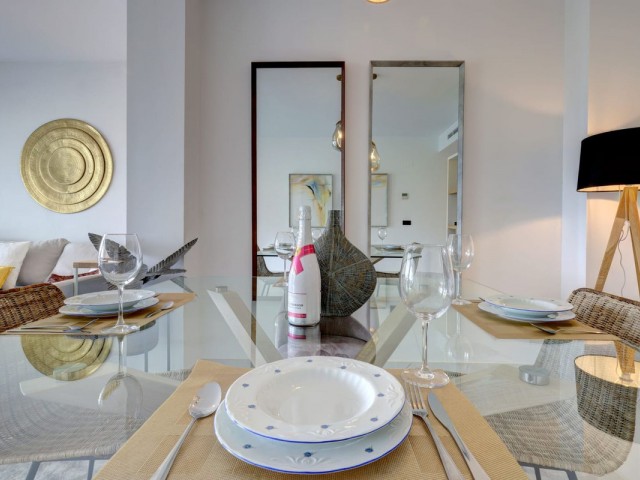 2 Makuuhuoneen Huoneisto Estepona