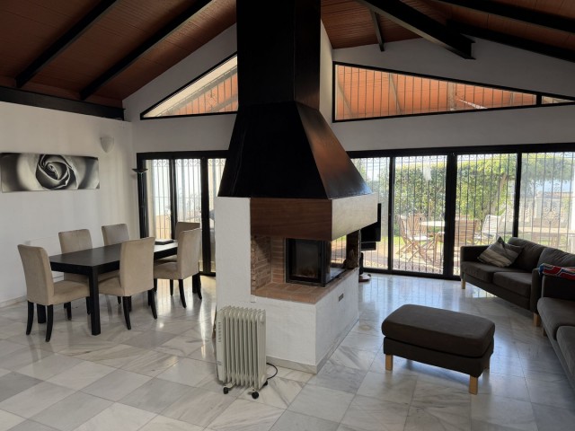 3 Makuuhuoneen Huvila Estepona