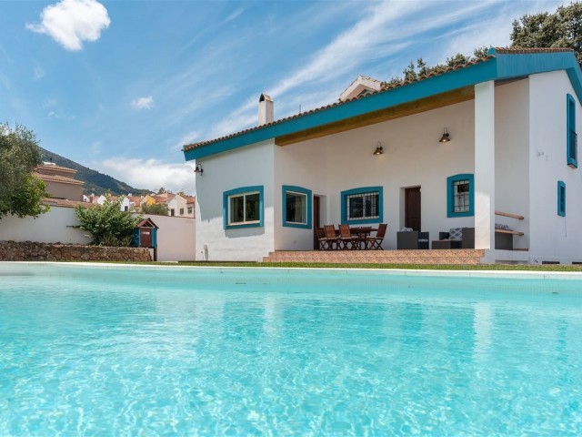 4 Makuuhuoneen Huvila Alhaurín el Grande