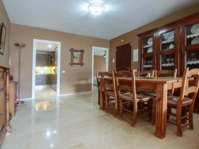 3 Makuuhuoneen Huoneisto Puerto Banús