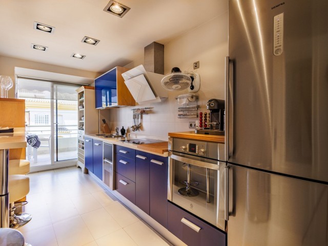 Appartement avec 4 Chambres  à Marbella