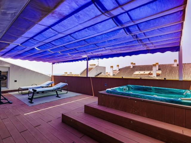 Appartement avec 4 Chambres  à Marbella