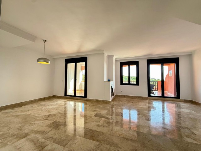 3 Makuuhuoneen Huoneisto Estepona