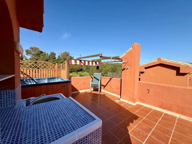 3 Makuuhuoneen Huoneisto Estepona